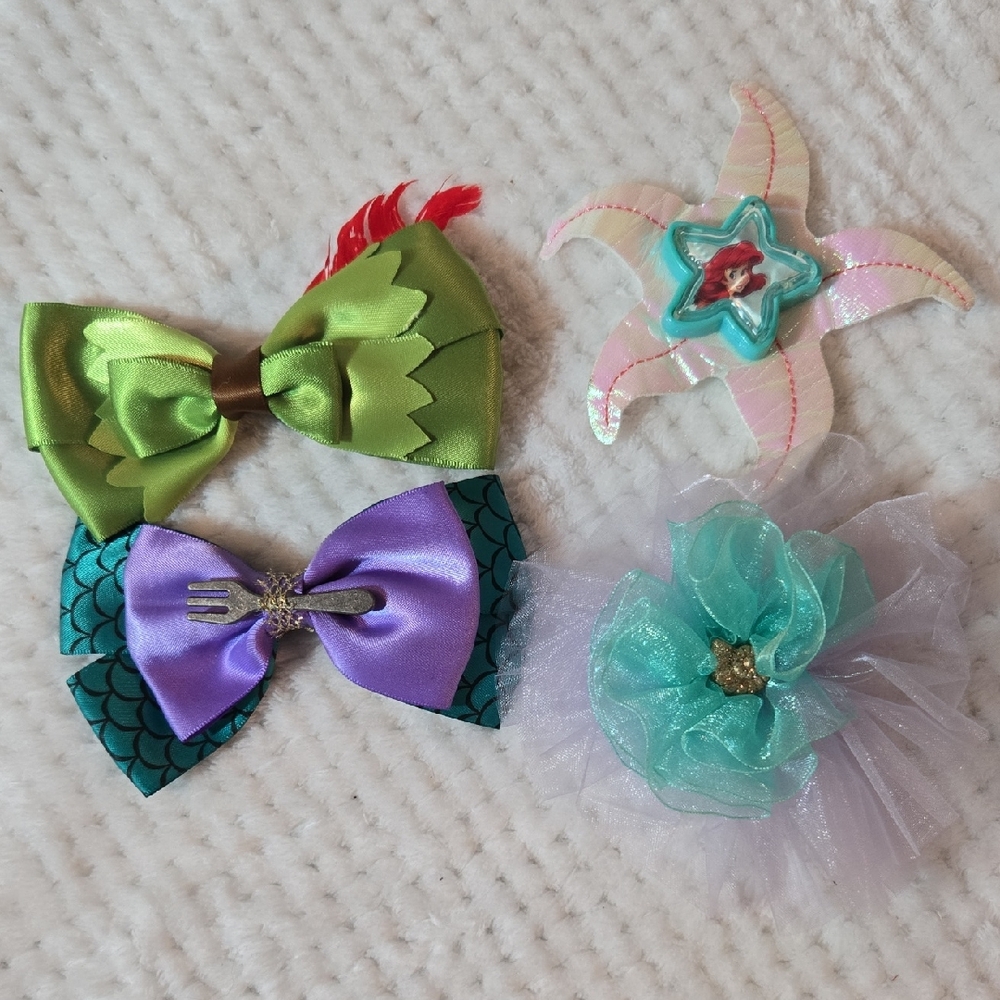 Hot Topic Ariel & Peter Pan Hair Bows Clips